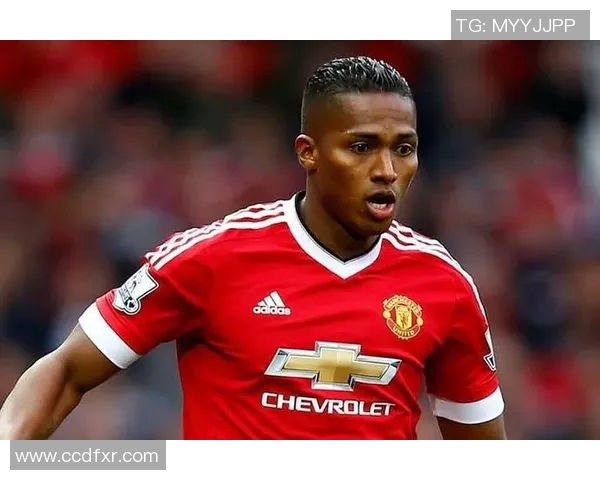 丹麦最帅足球球星是谁？揭秘这位球员的颜值与实力并存的魅力